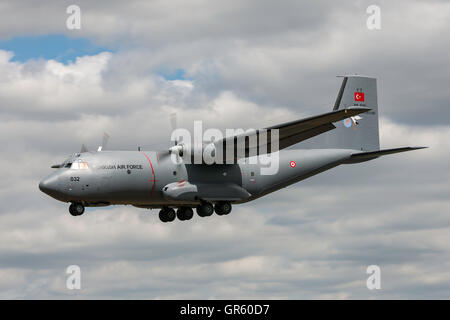 Turkish Air Force (Türk Hava Kuvvetleri) Transall C-160D velivoli da trasporto 69-032 Foto Stock