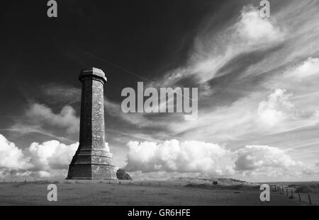 La Hardy Monument in nero fino nei pressi del villaggio di Portesham in Dorset, in memoria del vice ammiraglio sir Thomas Masterman Hardy, Foto Stock