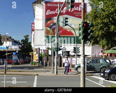 Arti di strada parete murale dipinto a Bochum Nordrhein Westfalan Germania Europa Foto Stock