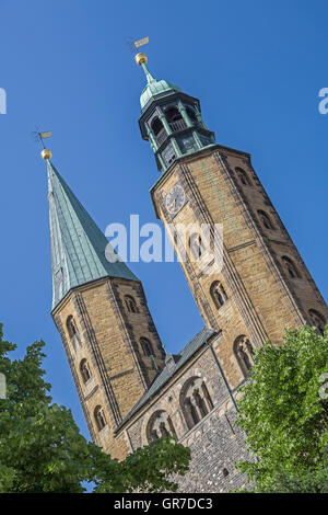 San Cosma e Damiano è la Chiesa Parrocchiale della città storica di Goslar Foto Stock