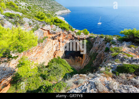 Grotta Odysseys sull isola di Mljet Foto Stock