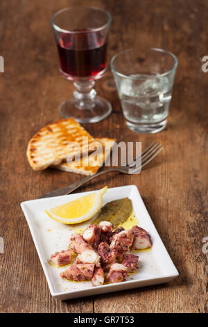 Polpo alla griglia Foto Stock