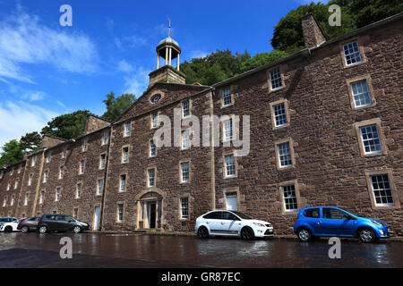 La Scozia, New Lanark in Scozia, con Lanark nella contea South Lanarkshire, ex cotone centro di fabbricazione dal fiume Cly Foto Stock