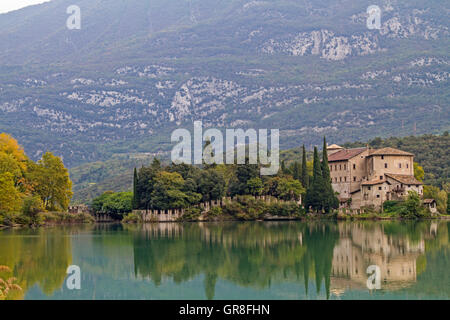 Castello di Toblino in Trentino Foto Stock