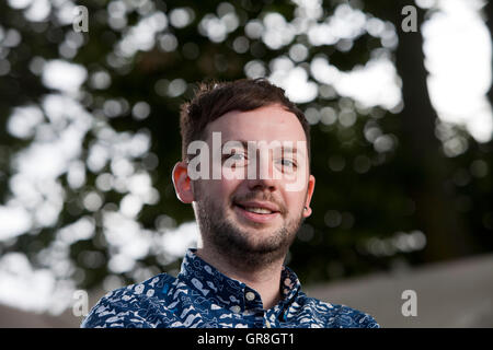 Alex T. Smith, il British autore e illustratore di libri per bambini, all'Edinburgh International Book Festival. Edimburgo, Scozia. 27 Agosto 2016 Foto Stock