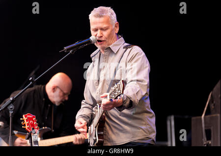 Kiel, Germania, 20 giugno 2015 il tedesco Rockstar Achim Reichel in apertura della settimana di Kiel 2015 Foto Stock