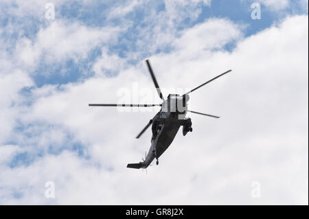 Kiel, Germania, 20 giugno 2015 elicottero Seaking presso la nave aperto a Kiel. Foto Stock