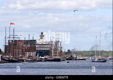 Kiel Week 2014 nel porto di Kiel, Germania Foto Stock