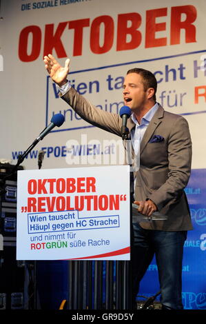 Campagna elettorale del FPÖ di Vienna con Johann Gudenus ha Foto Stock