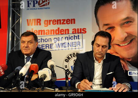 Conferenza stampa con il Presidente della Repubblica Srpska Milorad Dodik e Hc Strache Fpö Foto Stock