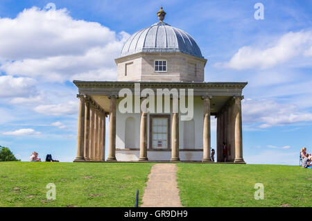 Tempio di Minerva, 1754-7, da James Paine e John Bell, Hardwick Park, Sedgefield, County Durham, Inghilterra Foto Stock