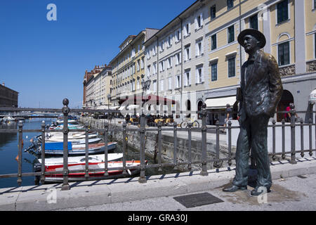 Grand Canal, Trieste, Friuli Venezia Giulia, Italia, Europa Foto Stock