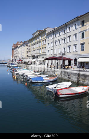 Grand Canal, Trieste, Friuli Venezia Giulia, Italia, Europa Foto Stock