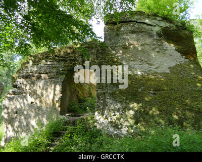 Castello di Rotenhan rovina in Bassa Franconia Foto Stock