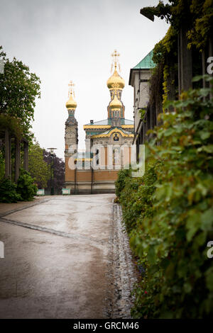 Chiesa Russa Ortodossa sulla Mathildenhöhe a Darmstadt, Vista Est Foto Stock