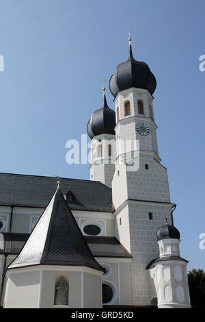 Chiesa Heilige Dreifaltigkeit Weihenlinden Foto Stock