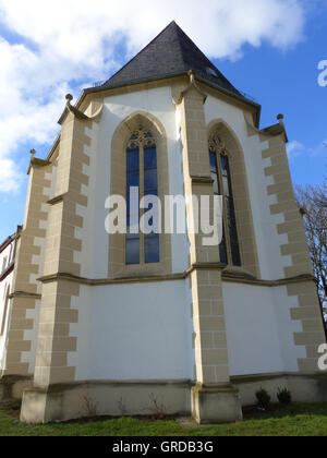 Chiesa di Udenheim dal XII secolo, Rhinehesse Foto Stock