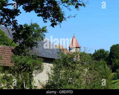 Città Vecchia con il muro della città, Sesslach, Alta Franconia, Baviera, Germania, Europa Foto Stock