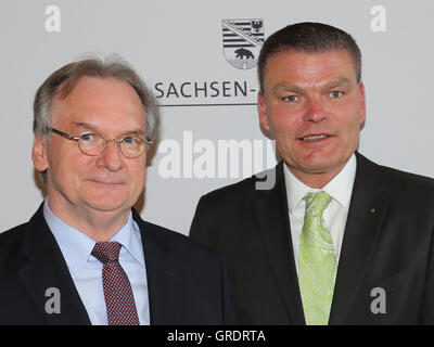 Dr.Reiner Haseloff Cdu Ministro Presidente del Land Sassonia-Anhalt, Holger Stahlknecht Cdu Ministro degli Interni della Sassonia Anhalt Foto Stock