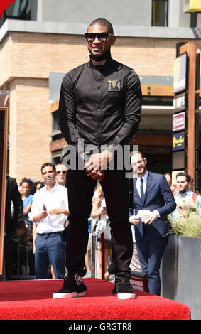 Hollywood, California, USA. 7 Sep, 2016. Usher arriva per la stella la cerimonia di Usher. Credito: Lisa O'Connor/ZUMA filo/Alamy Live News Foto Stock