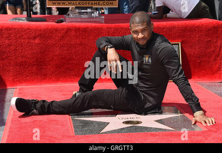 Hollywood, California, USA. 7 Sep, 2016. Usher arriva per la stella la cerimonia di Usher. Credito: Lisa O'Connor/ZUMA filo/Alamy Live News Foto Stock