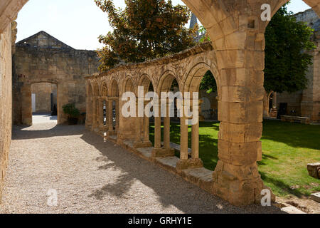 Chiostro del Convento Cordeliers, in Saint Emilion, città elencati come patrimonio mondiale dall' UNESCO Libourne distretto, Gironde reparto, Foto Stock