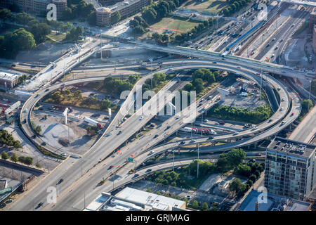 L'intersezione dell'Autostrada 290 e l'Autostrada 90 nel centro di Chicago, Stati Uniti d'America Foto Stock