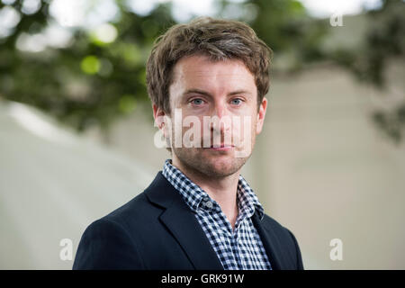 Scrittore freelance, giornalista, critico ed emittente Andrew Dickson. Foto Stock