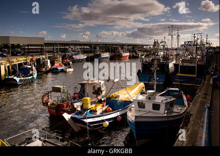 Barche da pesca a North Shields Fish Quay Foto Stock