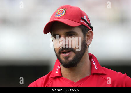 Essex skipper Ryan dieci Doeschate - Essex Eagles vs Warwickshire Bears - Royal London One-Day Cup presso l'Essex County Ground, Chelsmford - 28/08/14 Foto Stock