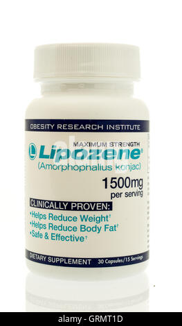 Winneconne, WI - 3 Settembre 2016: Bottiglia di Lipozene perdita di peso supplemento dietetico isolato su un background. Foto Stock