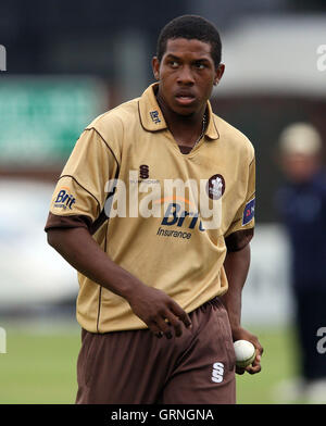 Chris Jordan di Surrey - NatWest Pro 40 Cricket a Ford County Ground, Chelmsford Essex - 05/08/08 Foto Stock