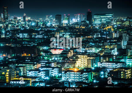 Vista generale di Tokyo, vista da Nerima-ku, Tokyo, Giappone. Verso Nakano. Foto Stock