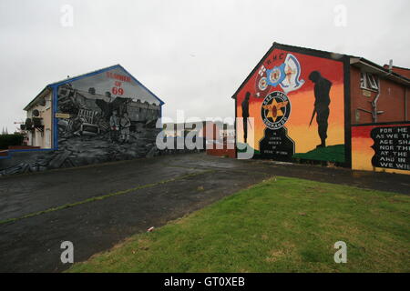 Politica unionista murales sulla Shankill Road, Belfast, Irlanda del Nord, Regno Unito. Foto Stock