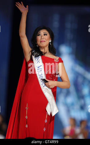 Atlantic City, NJ, Stati Uniti d'America. 8 Sep, 2016. 08 Settembre 2016 - Atlantic City, New Jersey - Miss Michigan, Arianna Quan. 2017 Miss America concorrenza preliminare, il giorno 3, al Boardwalk Hall. Photo credit: MJT/AdMedia Credito: Mjt/AdMedia/ZUMA filo/Alamy Live News Foto Stock