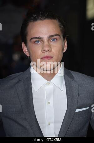 New York, NY, STATI UNITI D'AMERICA. 8 Sep, 2016. Alex Neustaedter presso gli arrivi per ITHACA Premiere, Landmark Sunshine Cinema, New York, NY Settembre 8, 2016. © Derek Storm/Everett raccolta/Alamy Live News Foto Stock