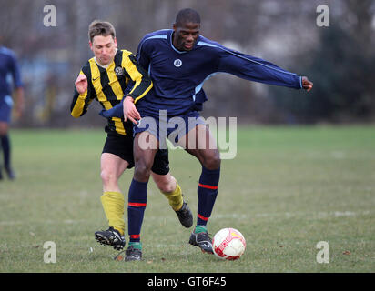 Hoxton Volpi vs Eureka - Hackney & Leyton League a est di palude, Hackney - 04/01/09 Foto Stock