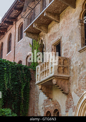 Patio e il balcone di Romeo e Giulietta house, Verona, Italia Foto Stock