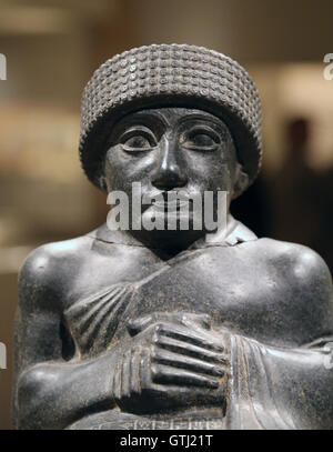 Statua di Gudea. Neo-Sumerian. ca. 2090 BC. Mesopotamia, probabilmente da Girsu (moderno Tello). Diorite. Foto Stock
