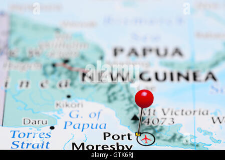 Port Moresby imperniata su una mappa di Papua Nuova Guinea Foto Stock