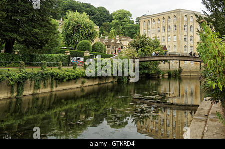 Il fiume Avon a Bradford upon Avon Foto Stock