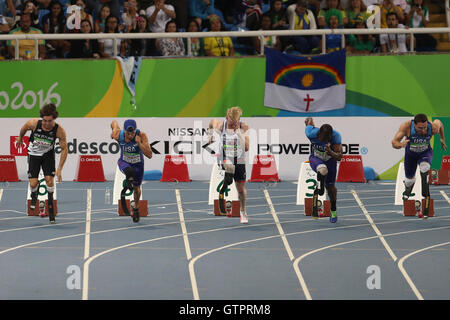 Rio De Janeiro, Brasile. 09Sep, 2016. Uomini 100m T44 finali nel Rio 2016 Giochi Paralimpici in Brasile. Credito: Mauro Ujetto/Pacific Press/Alamy Live News Foto Stock