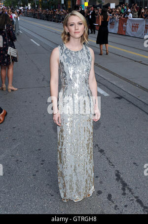 Toronto, Ontario, Canada. 9 Sep, 2016. 09 Settembre 2016 - Toronto Ontario Canada - Valorie Curry. ''Americana " pastorale " Premiere - 2016 Toronto International Film Festival che si tiene a Princess of Wales Theatre. Photo credit: Brent Perniac/AdMedia © Brent Perniac/AdMedia/ZUMA filo/Alamy Live News Foto Stock