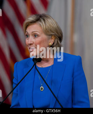 Kansas City, Missouri, Stati Uniti d'America 8 Settembre, 2016 Hillary Clinton affronta la Nazionale Convenzione battista Credito: Mark Reinstein Foto Stock