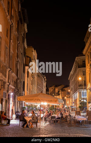 La cena nel quartiere ebraico di Roma Foto Stock