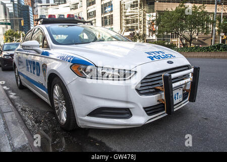 Polizia NYPD cruiser Foto Stock