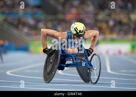 Rio De Janeiro, Brz. Undicesimo Sep, 2016. Rio de Janeiro, Brasile 11SEP16: USA è Daniel Romanchuk termina l Uomo 400 metri T54 al quarto posto per il calore sulla quarta giornata di gare di atletica al 2016 Rio Giochi Paralimpici. Credito: Bob Daemmrich/Alamy Live News Foto Stock