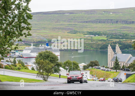 Vista aerea di Akureyri. Situato nella parte settentrionale del paese è la seconda città più grande in Islanda. Foto Stock