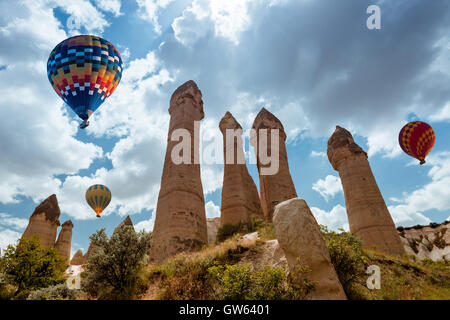 Pallone aerostatico sull amore valley, Cappadocia Turchia Foto Stock
