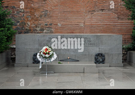 Monumento al Milite Ignoto, la chiesa di Santa Sofia, Sofia, Bulgaria Foto Stock